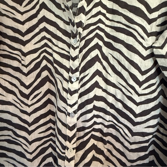 Tahari 100% Linen Zebra Print Button-Up Shirt Medium Office Casual Spring - Picture 4 of 7